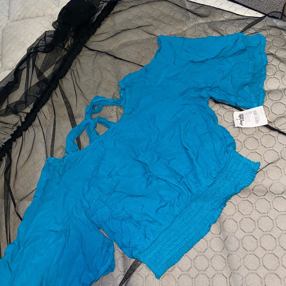 Cropped blouse